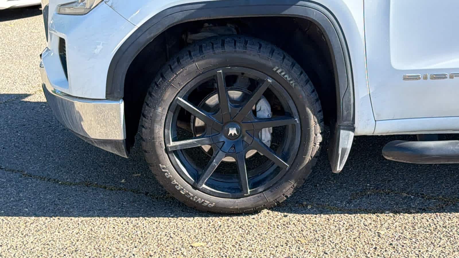 Thumbnail: 2019 GMC Sierra 1500 - 9