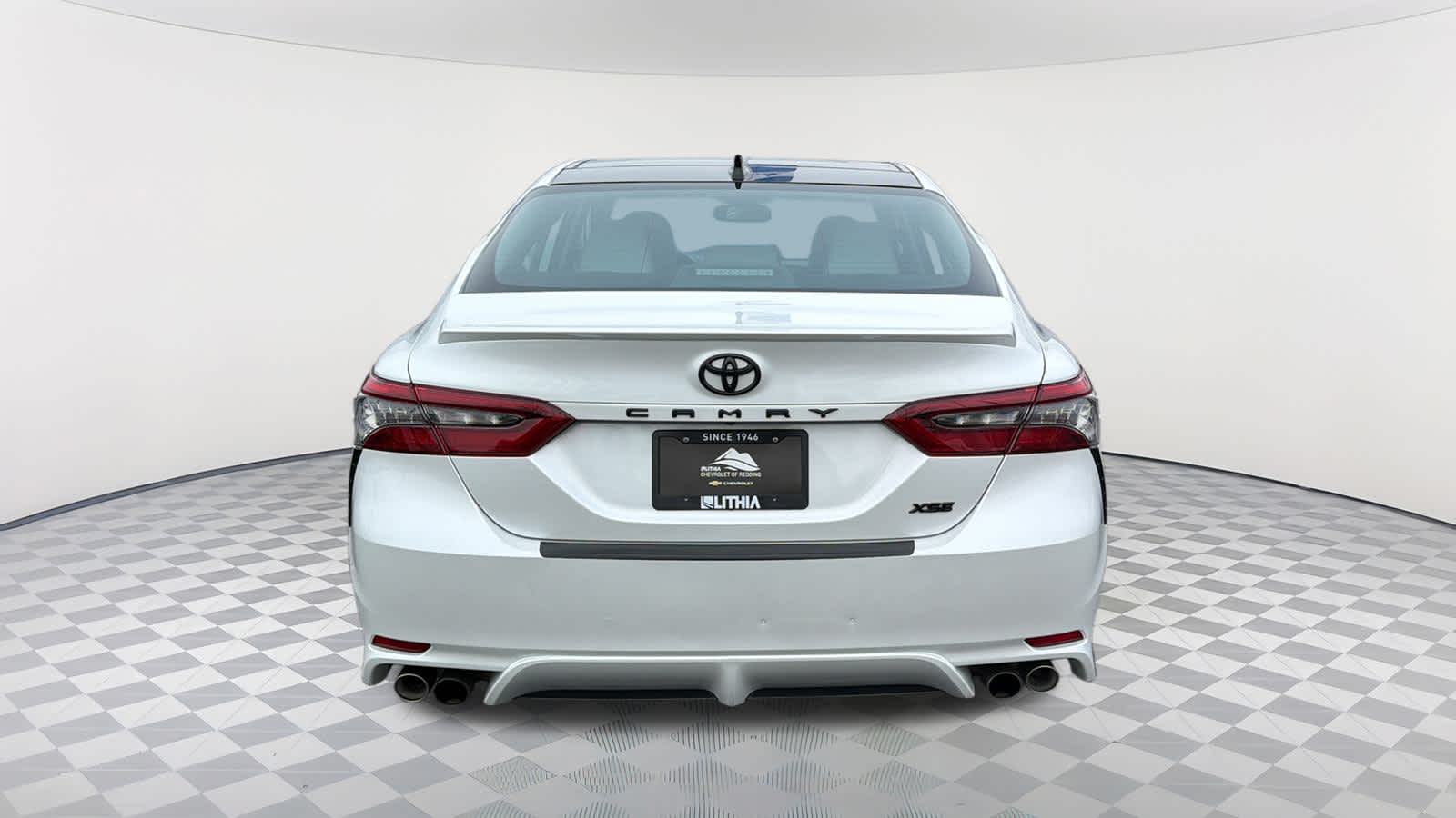 Thumbnail: 2022 Toyota Camry - 6