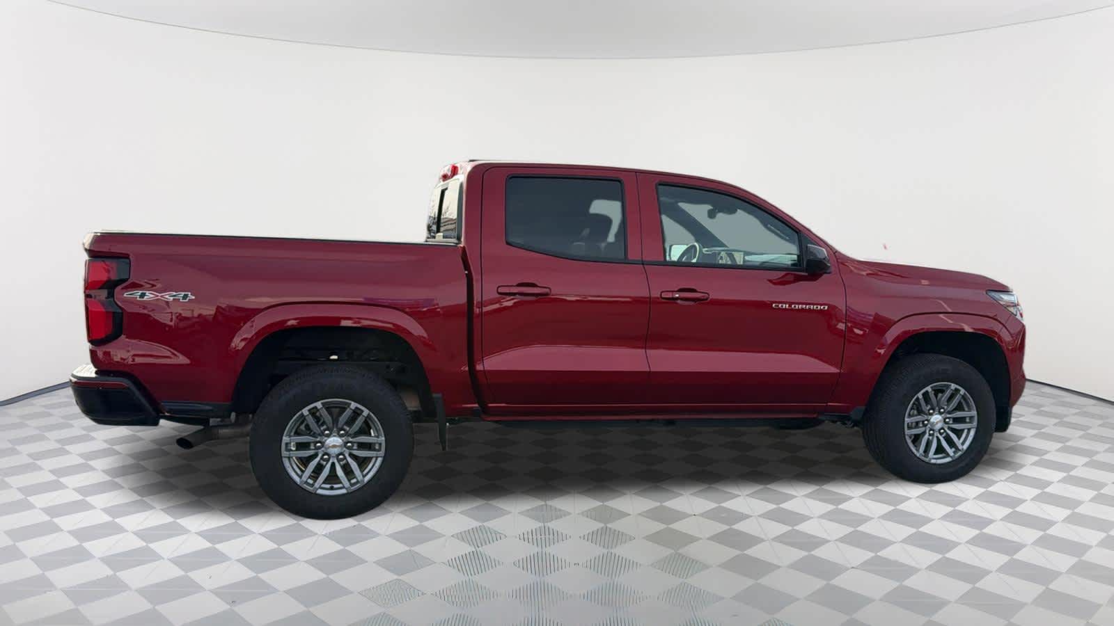 Thumbnail: 2026 Chevrolet Colorado - 4