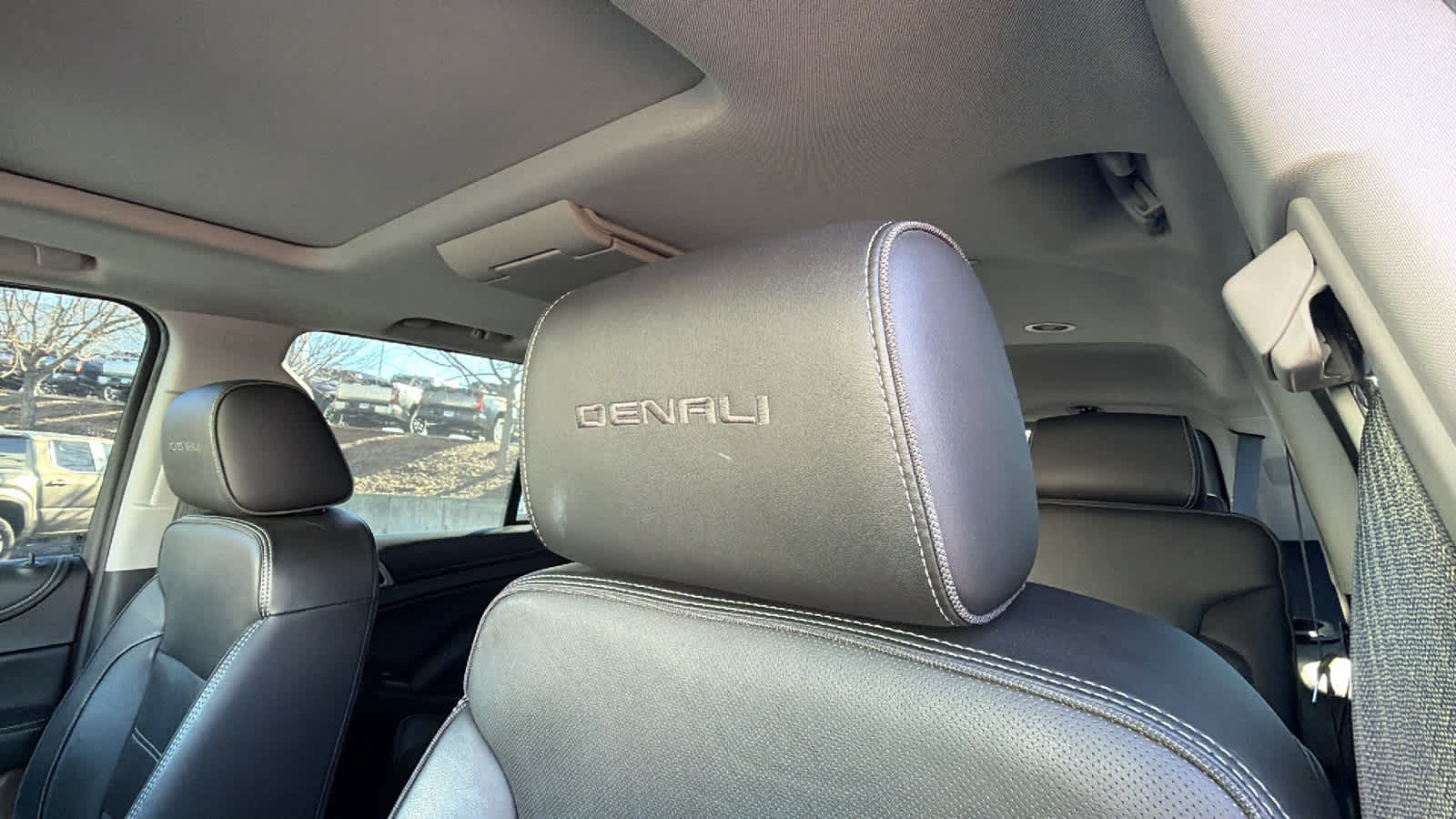 Thumbnail: 2018 GMC Yukon - 11