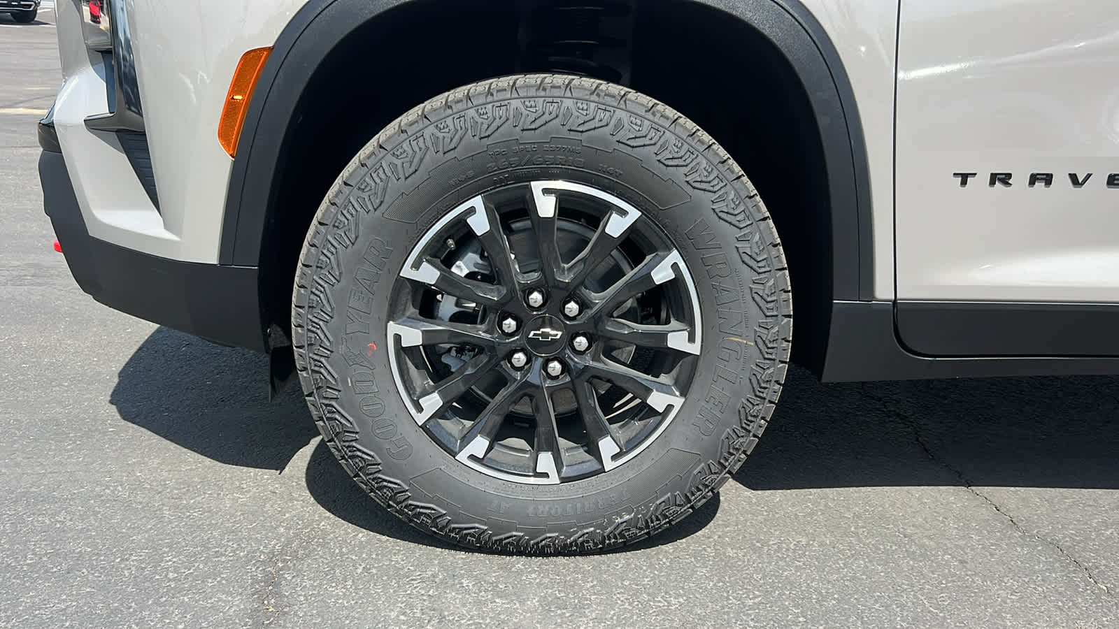 Thumbnail: 2026 Chevrolet Traverse - 9