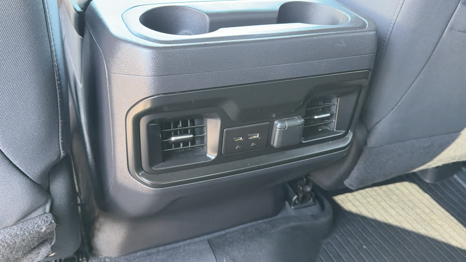 2021 Chevrolet Silverado 1500 LT Trail Boss - Photo 25