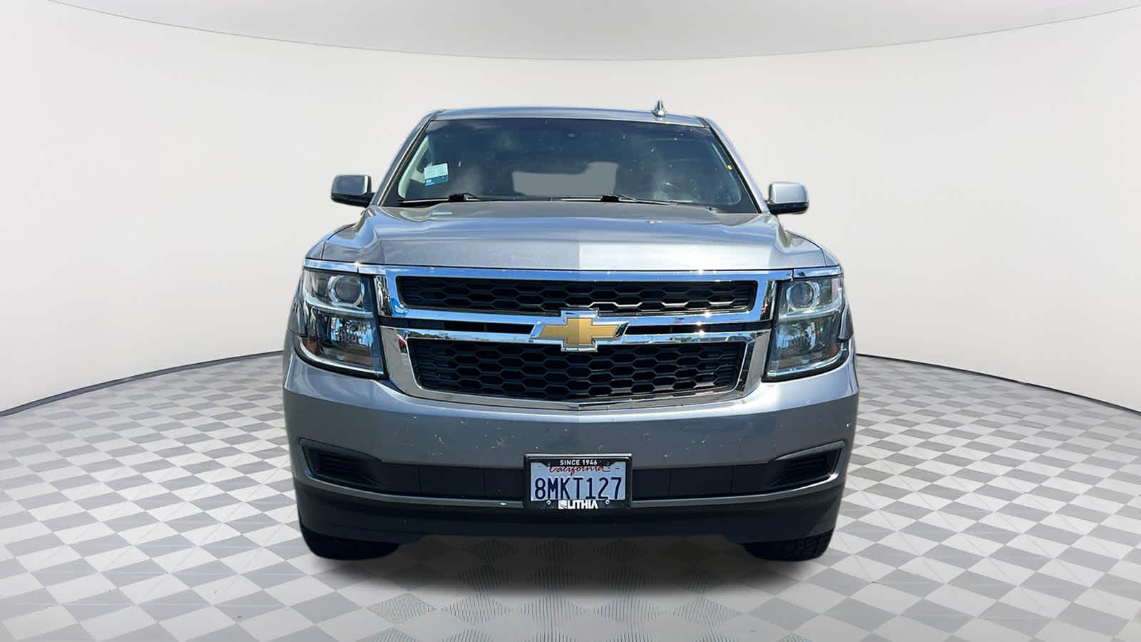 Used 2019 Chevrolet Suburban LS with VIN 1GNSKGKC3KR298455 for sale in Redding, CA