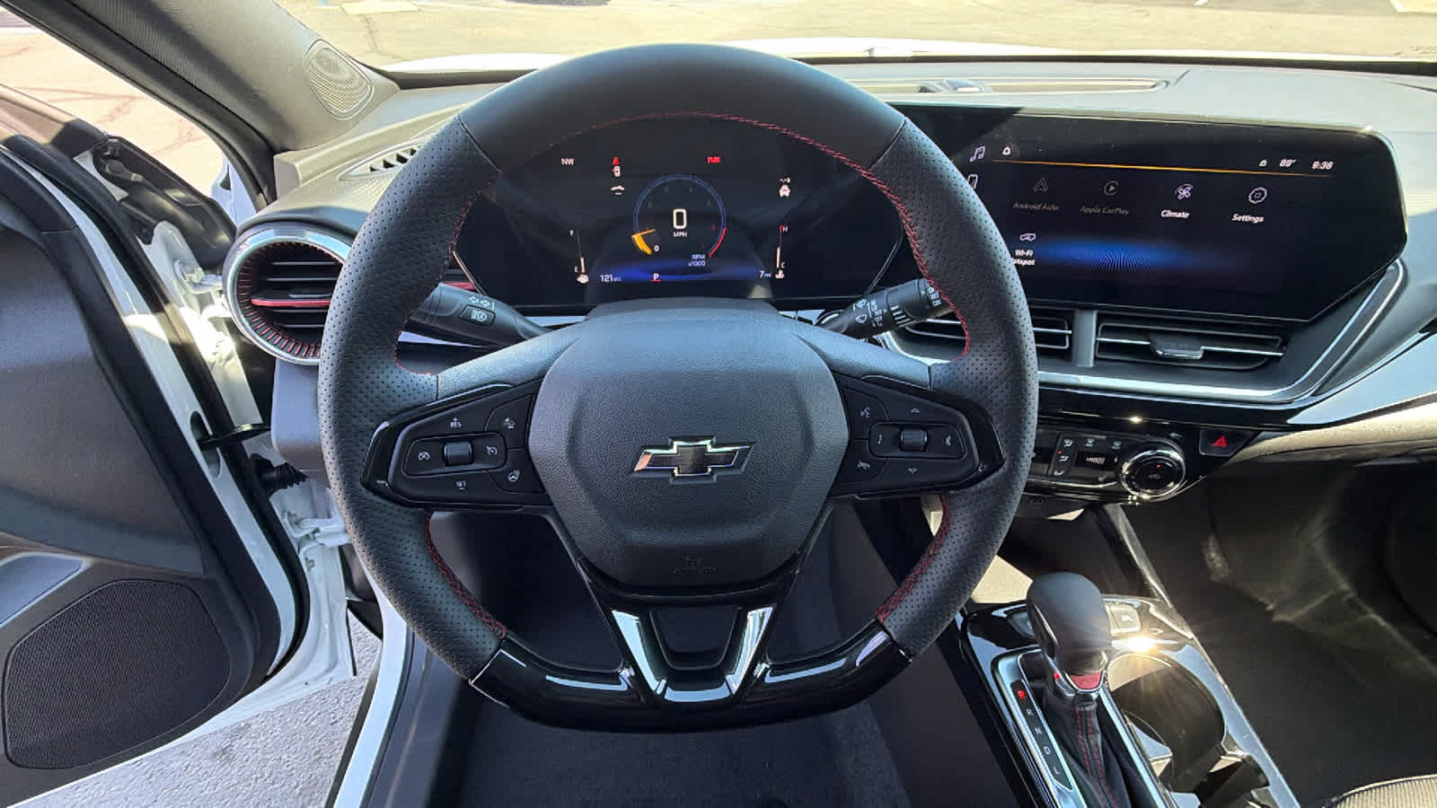 2026 Chevrolet Trax RS - Photo 18