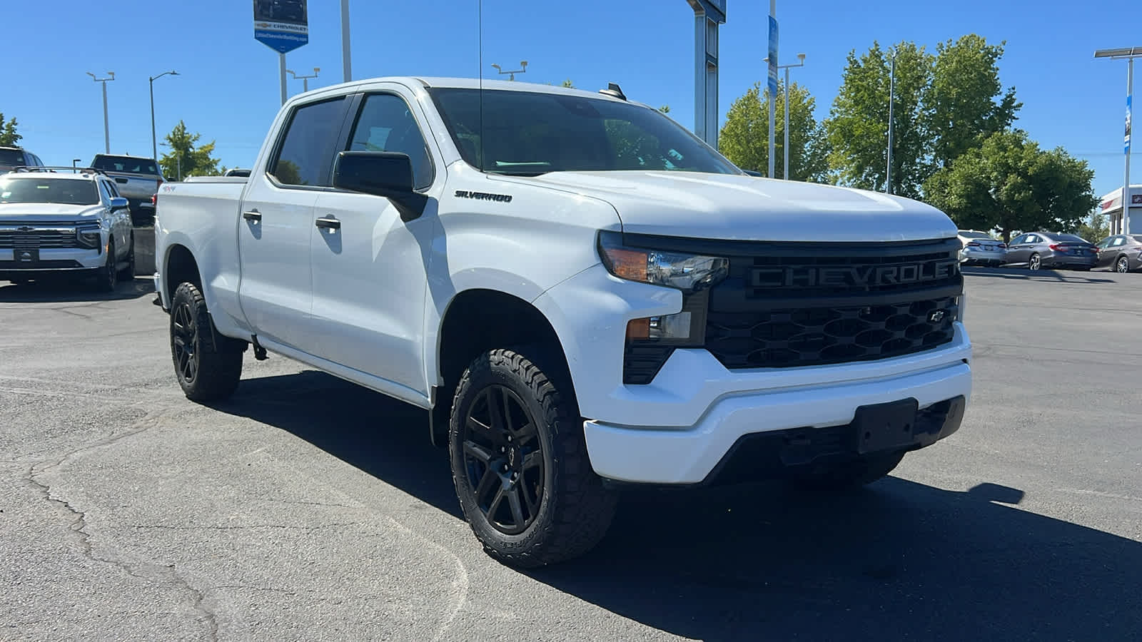 Thumbnail: 2023 Chevrolet Silverado 1500 - 3
