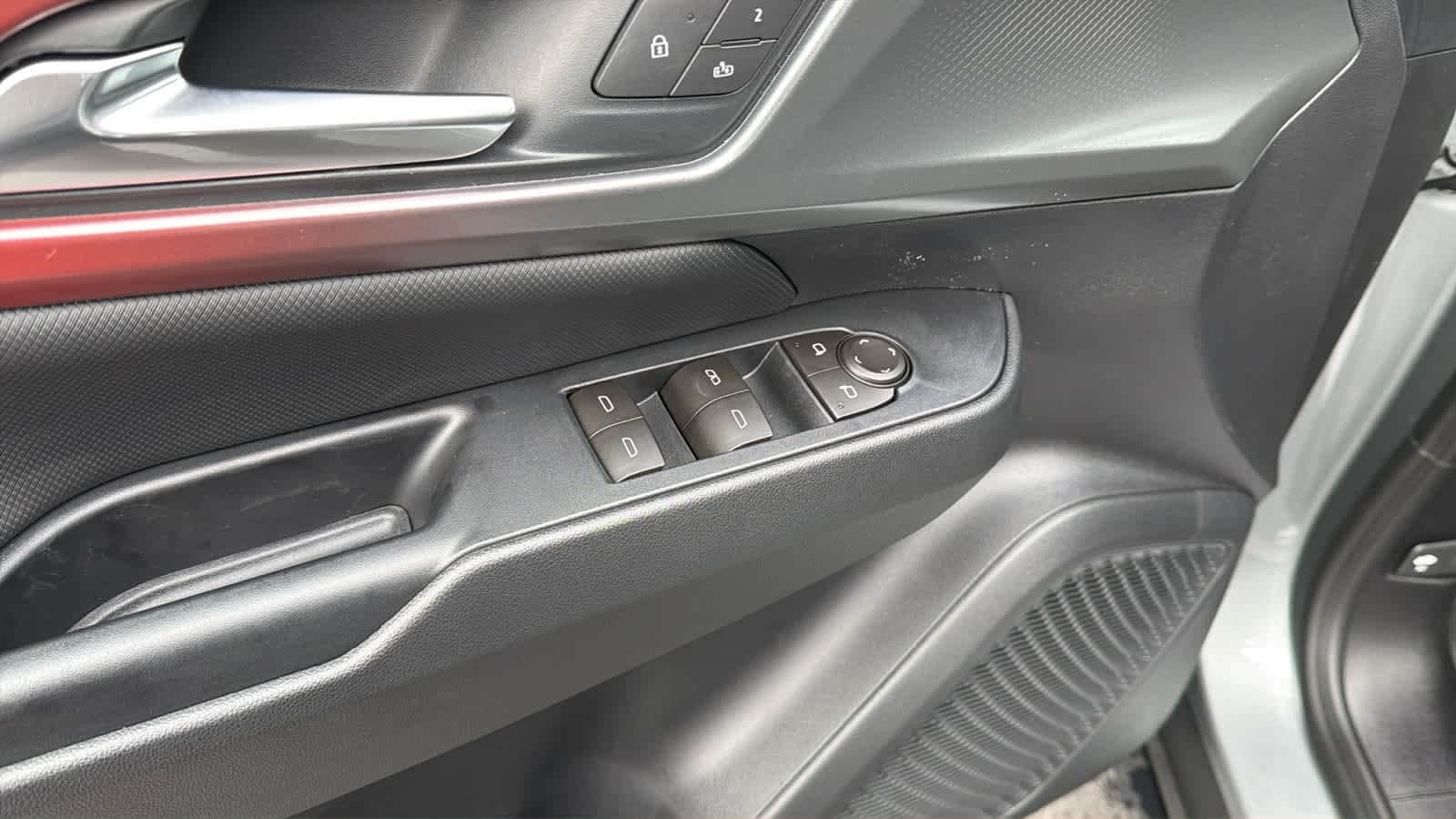 Thumbnail: 2026 Chevrolet Equinox - 22