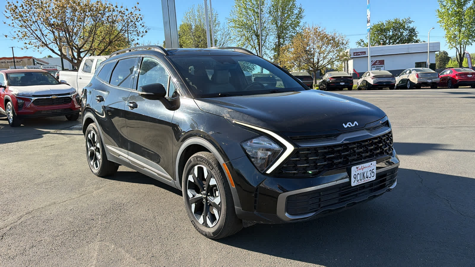 Thumbnail: 2023 Kia Sportage - 3