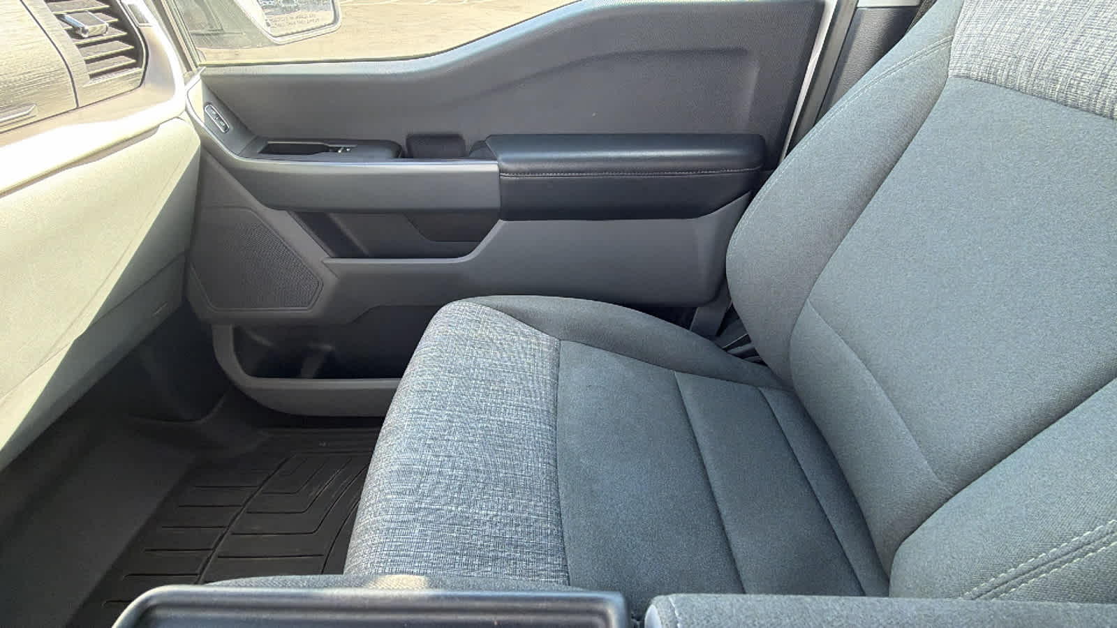 Thumbnail: 2023 Ford F-150 - 12