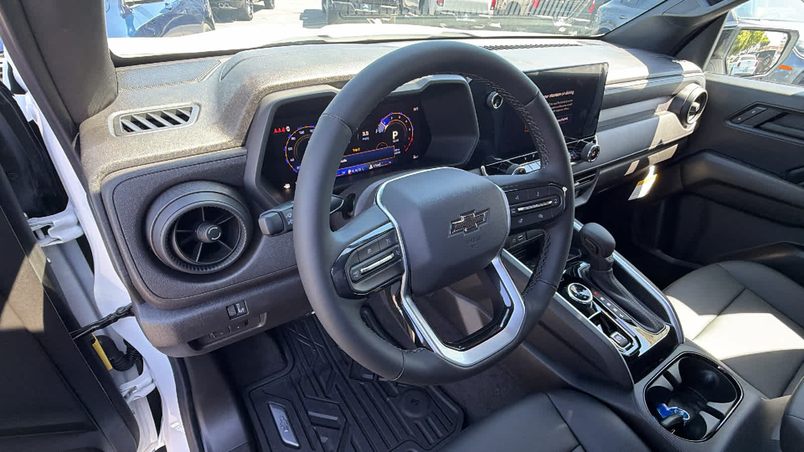 2026 Chevrolet Colorado Trail Boss - Photo 10
