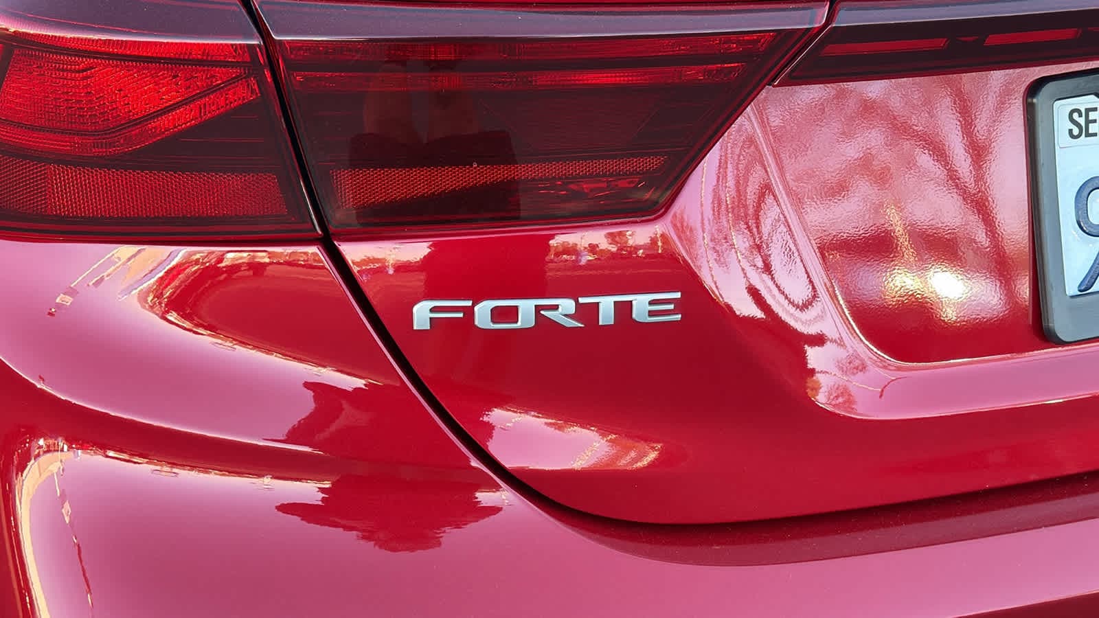 Thumbnail: 2023 Kia Forte - 28