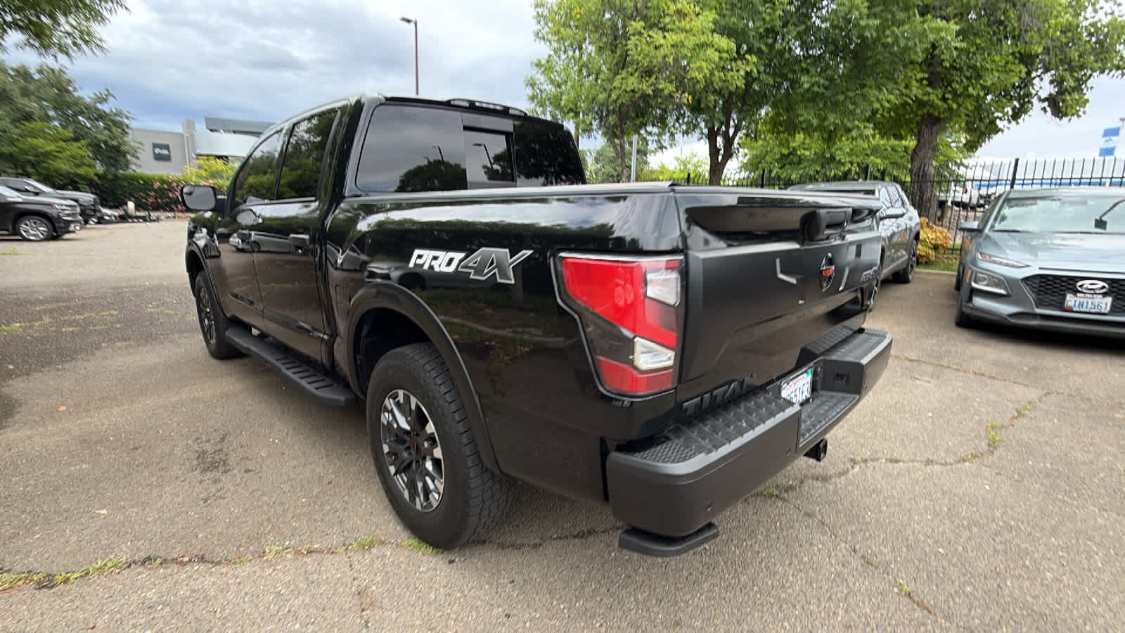 Thumbnail: 2021 Nissan Titan - 6