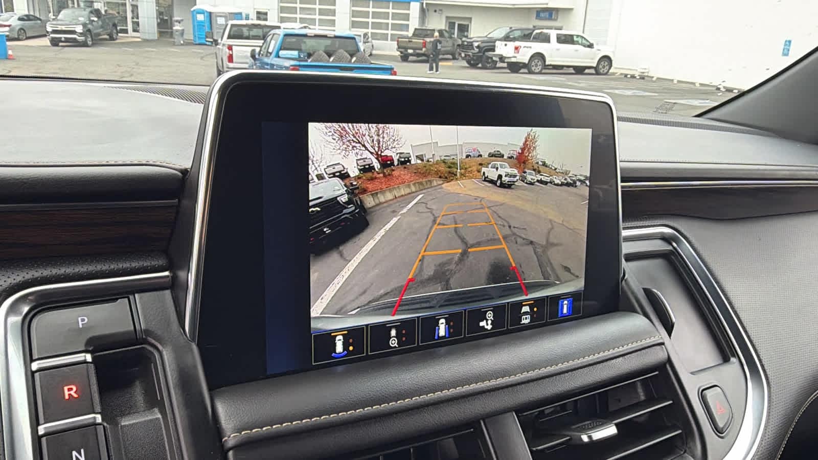 Thumbnail: 2024 Chevrolet Suburban - 16