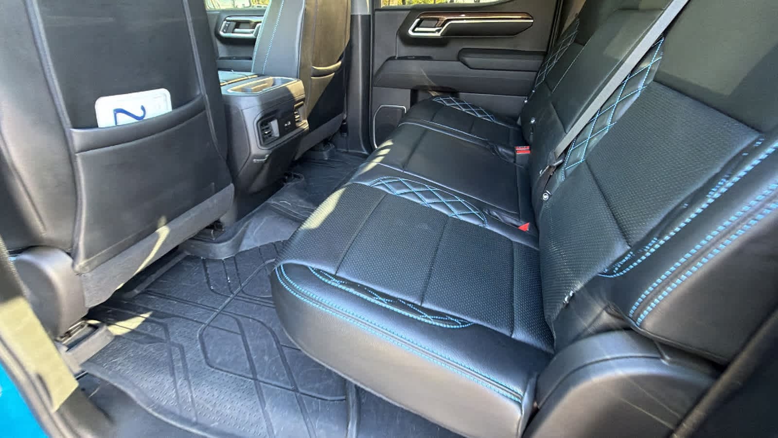 Thumbnail: 2023 Chevrolet Silverado 1500 - 17