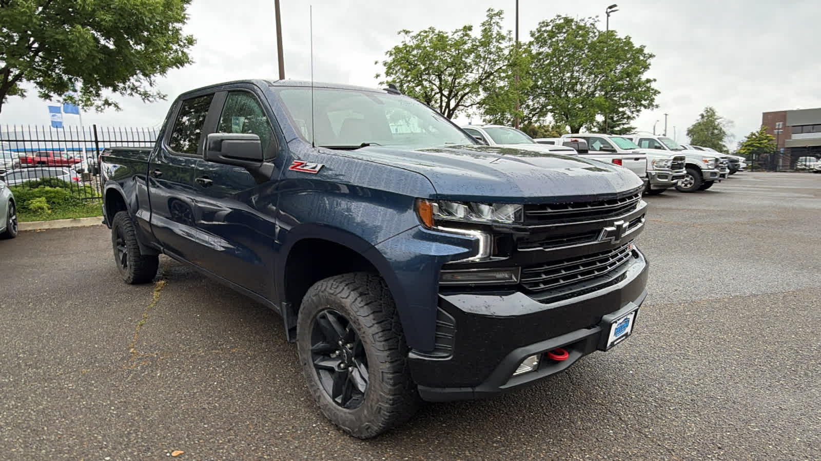 Thumbnail: 2021 Chevrolet Silverado 1500 - 3