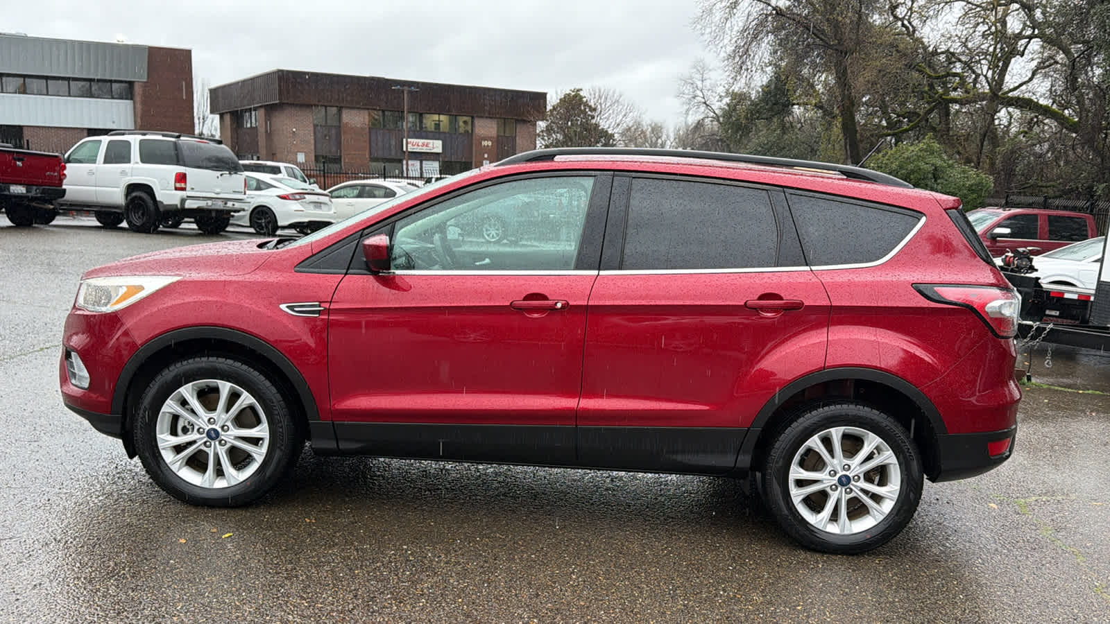 Thumbnail: 2018 Ford Escape - 8