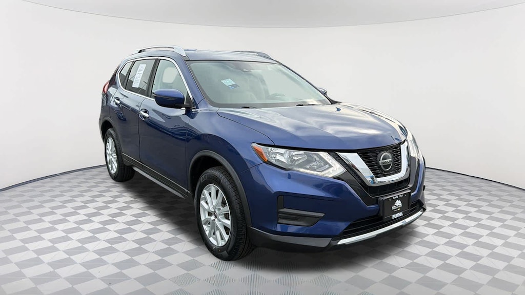 Used 2020 Nissan Rogue SV