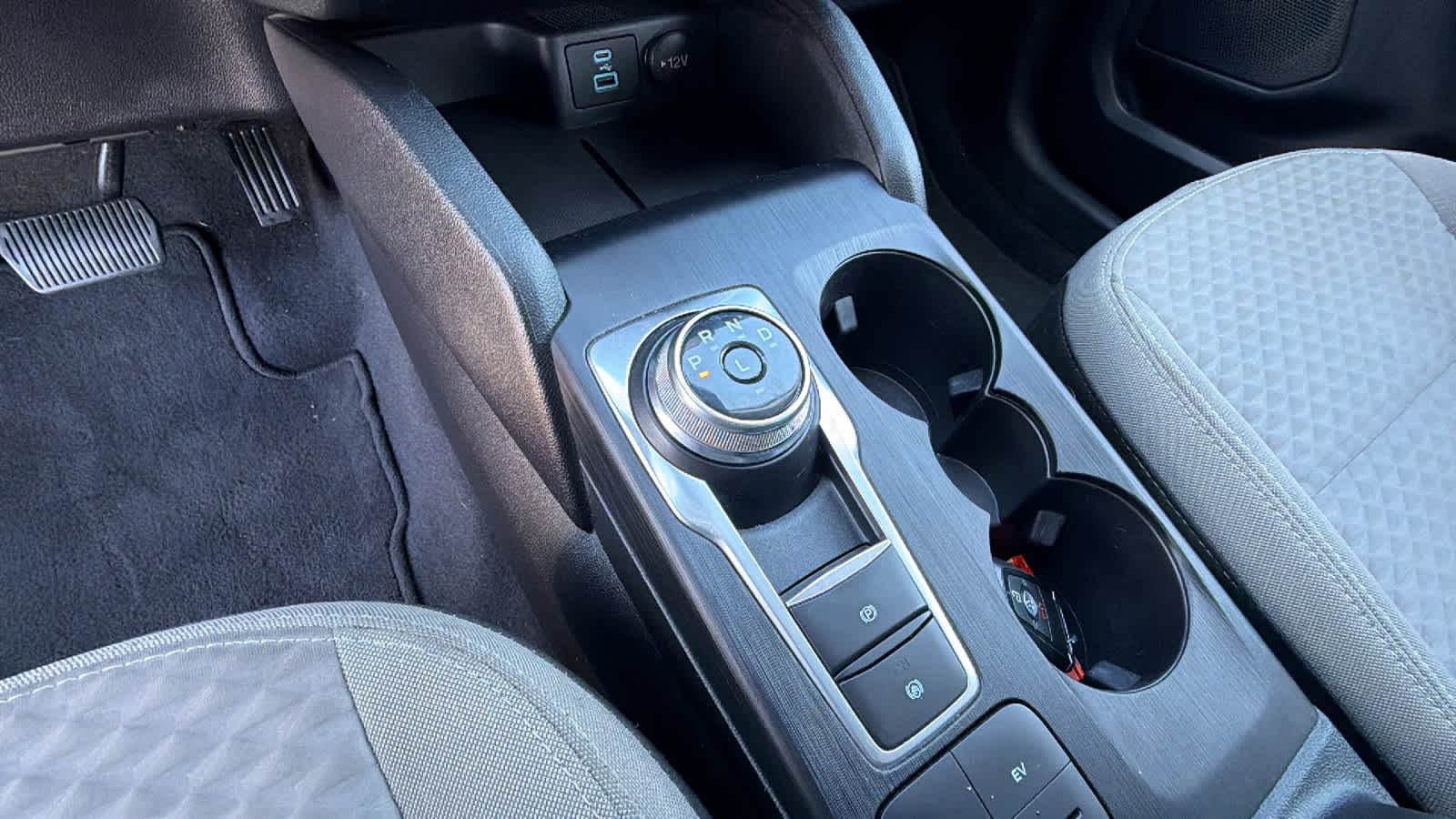 Thumbnail: 2022 Ford Escape - 13