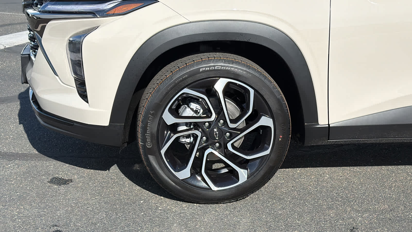 Thumbnail: 2026 Chevrolet Trax - 9