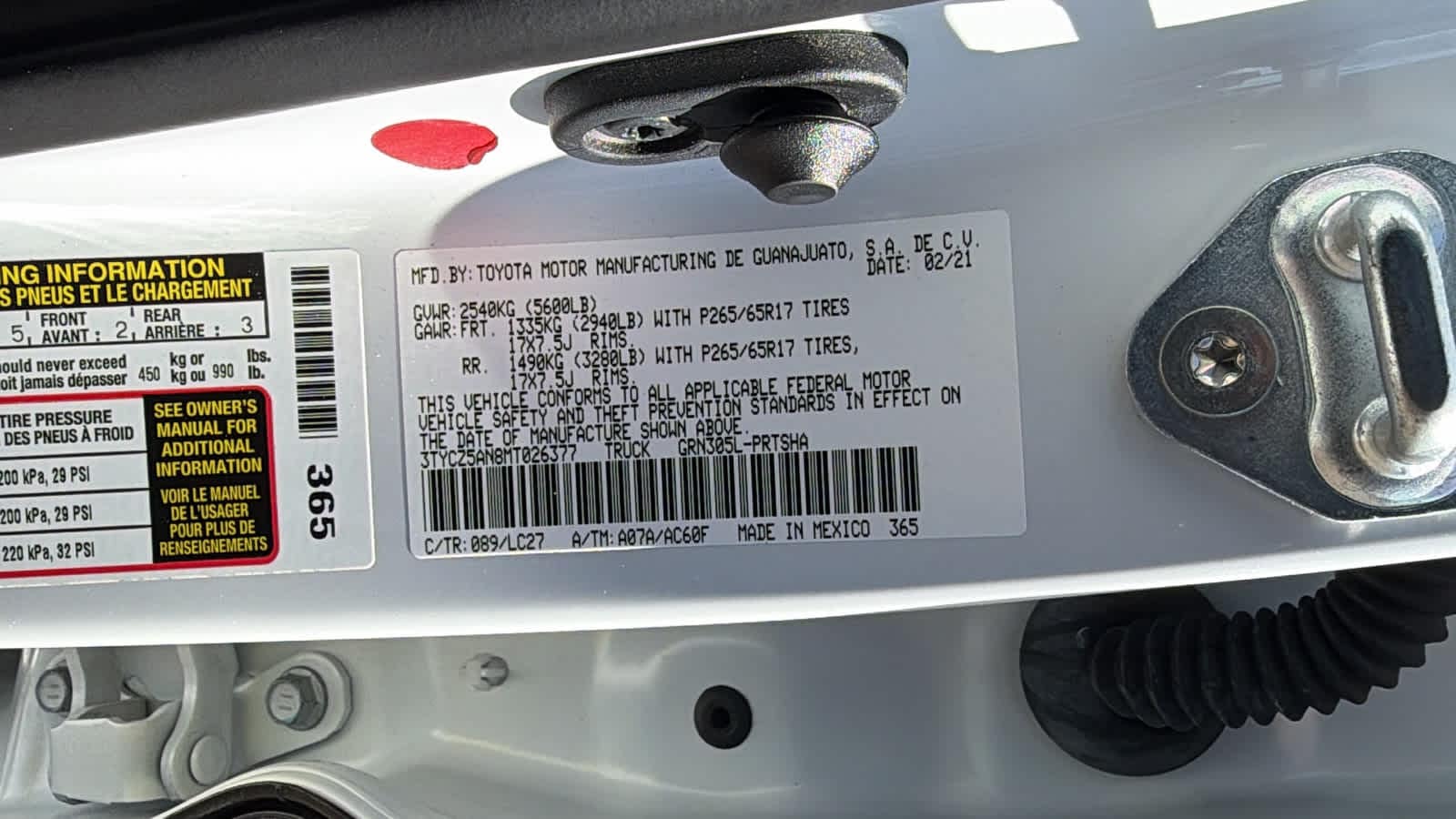 Thumbnail: 2021 Toyota Tacoma - 21