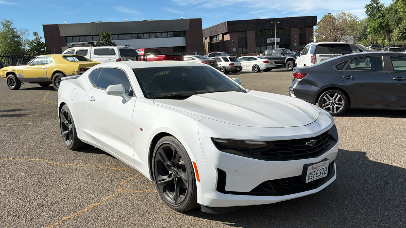 Thumbnail: 2021 Chevrolet Camaro - 3