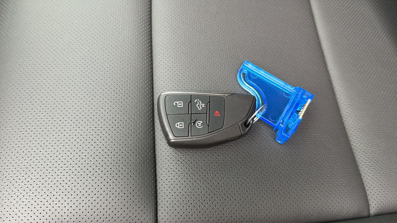 Thumbnail: 2026 Chevrolet Silverado 2500 - 29