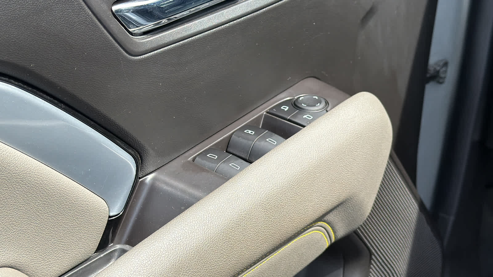 2025 Chevrolet Colorado ZR2 - Photo 22