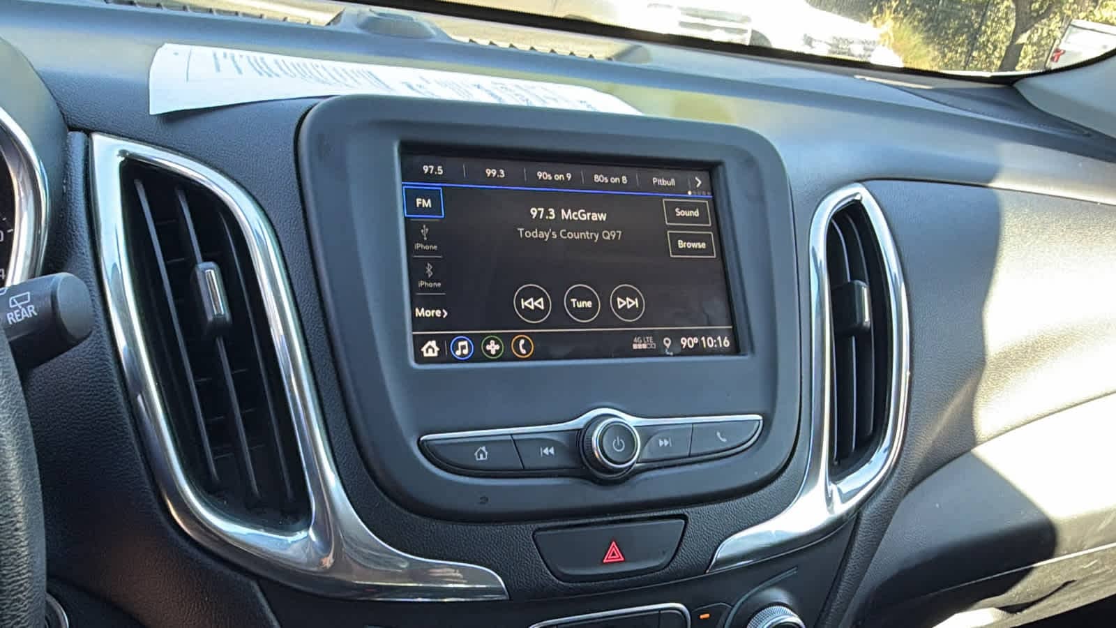 Thumbnail: 2019 Chevrolet Equinox - 14