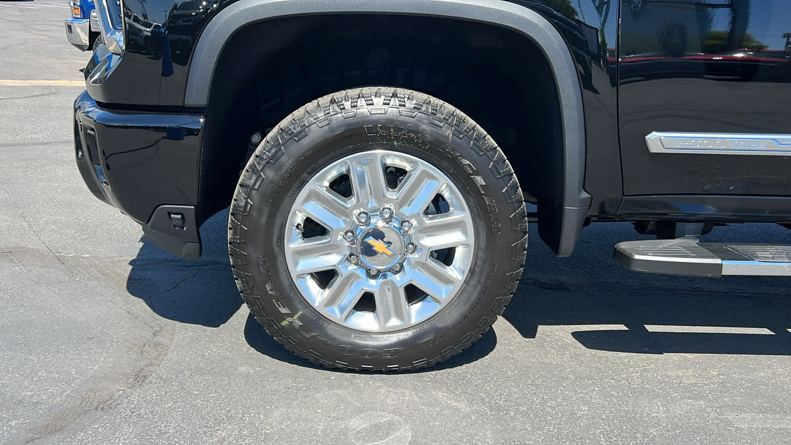 Thumbnail: 2025 Chevrolet Silverado 2500 - 9