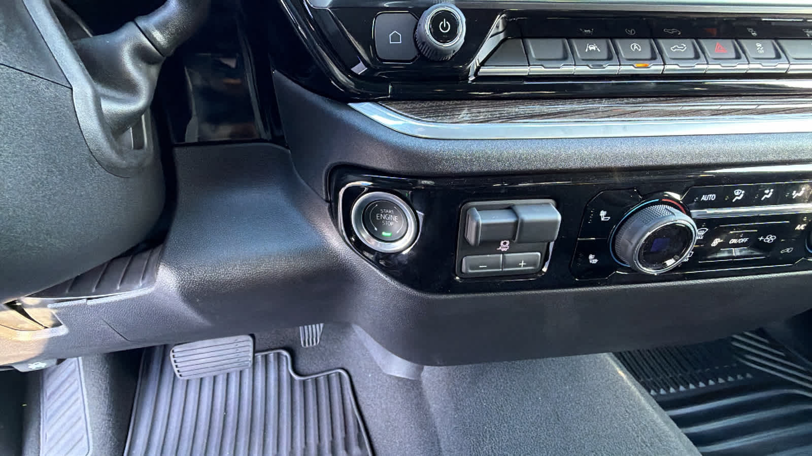 2026 Chevrolet Silverado 1500 LT - Photo 17