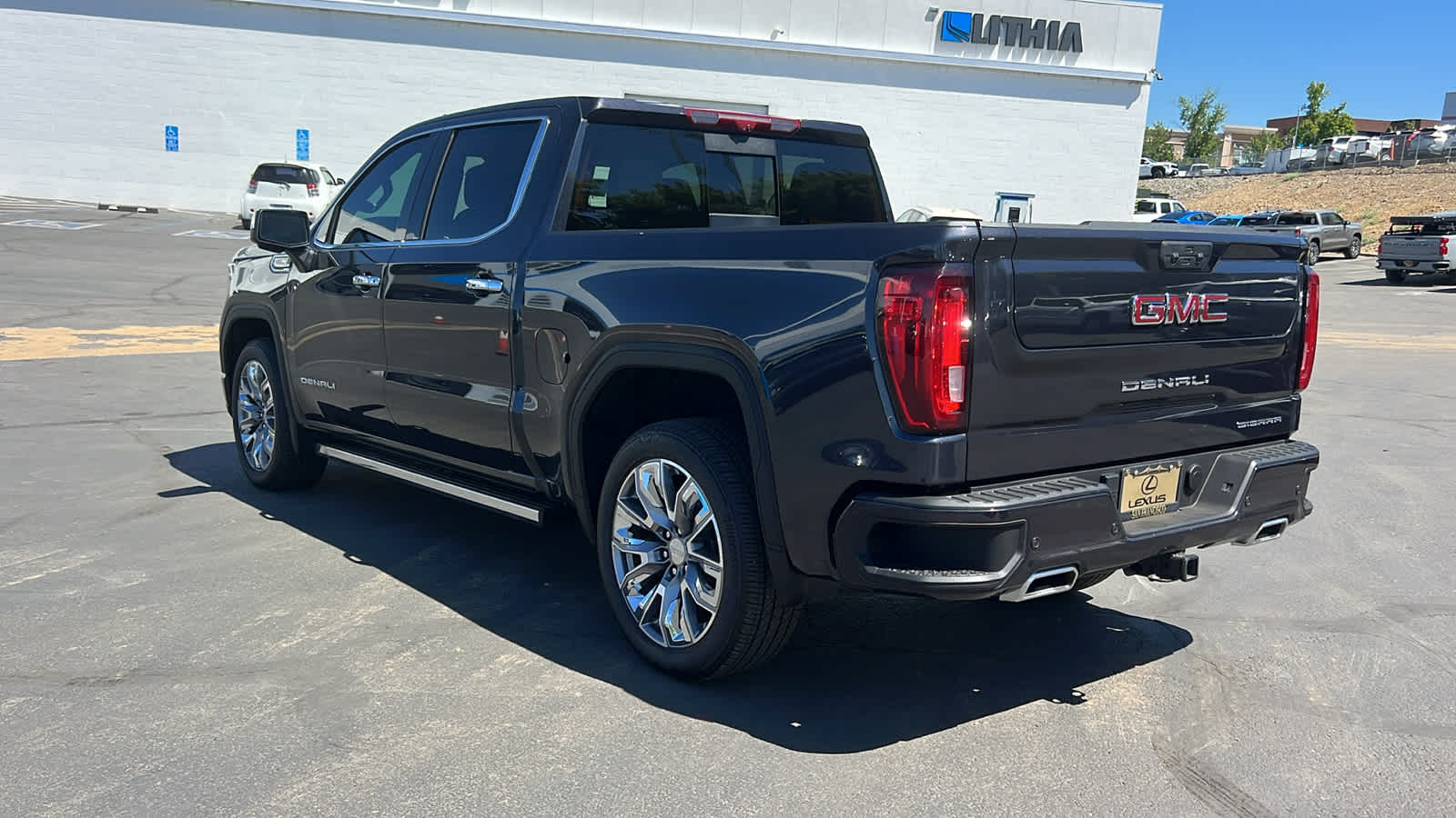 Thumbnail: 2024 GMC Sierra 1500 - 7