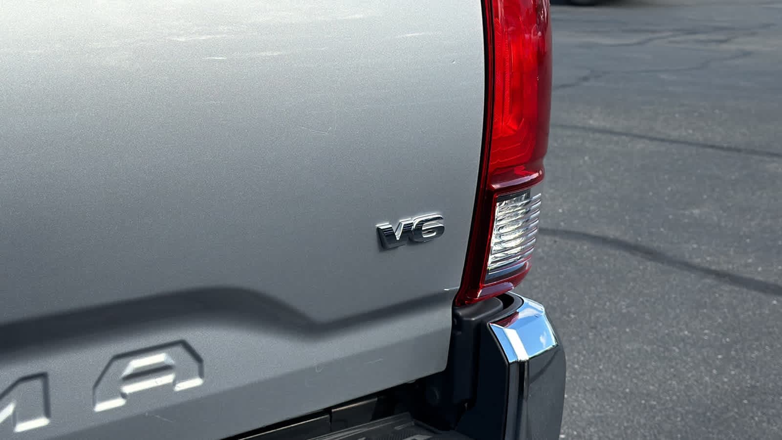 Thumbnail: 2021 Toyota Tacoma - 27