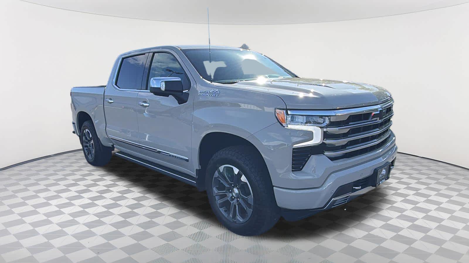 Thumbnail: 2026 Chevrolet Silverado 1500 - 3