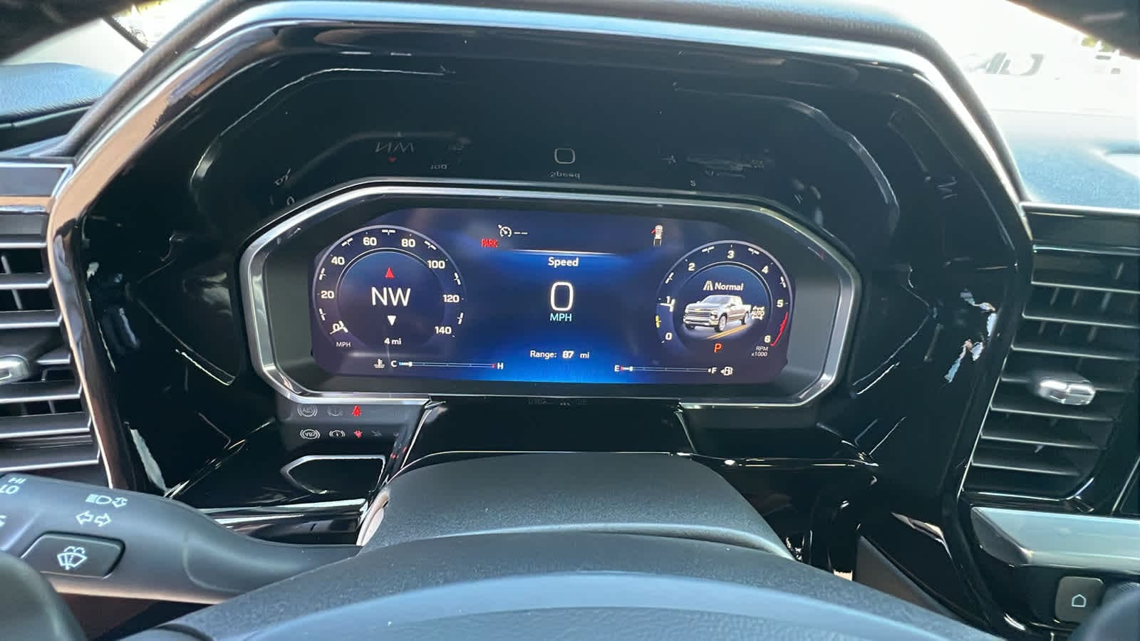 Thumbnail: 2026 Chevrolet Silverado 1500 - 21