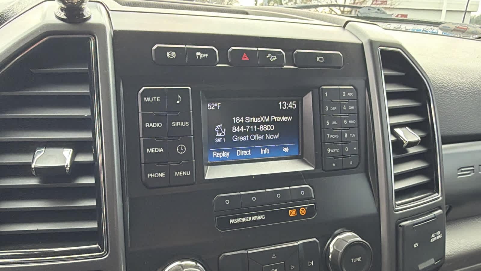 Thumbnail: 2019 Ford Econoline - 15