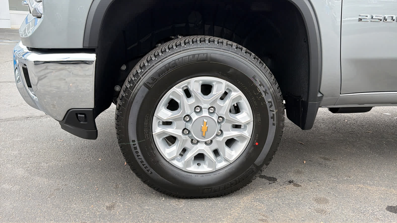 Thumbnail: 2026 Chevrolet Silverado 2500 - 9