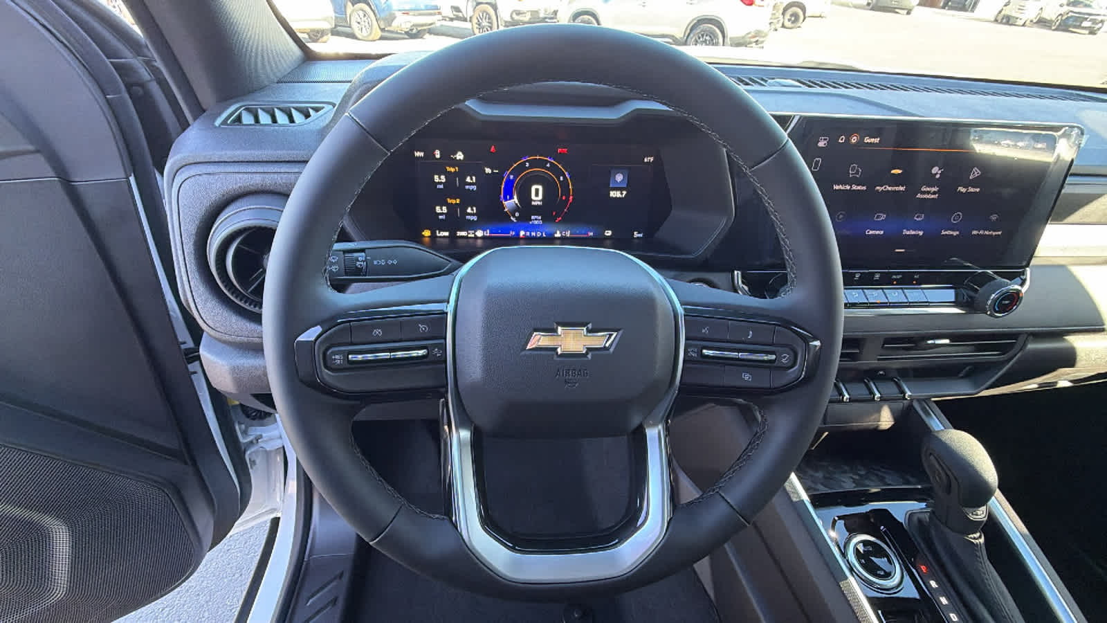 Thumbnail: 2026 Chevrolet Colorado - 18