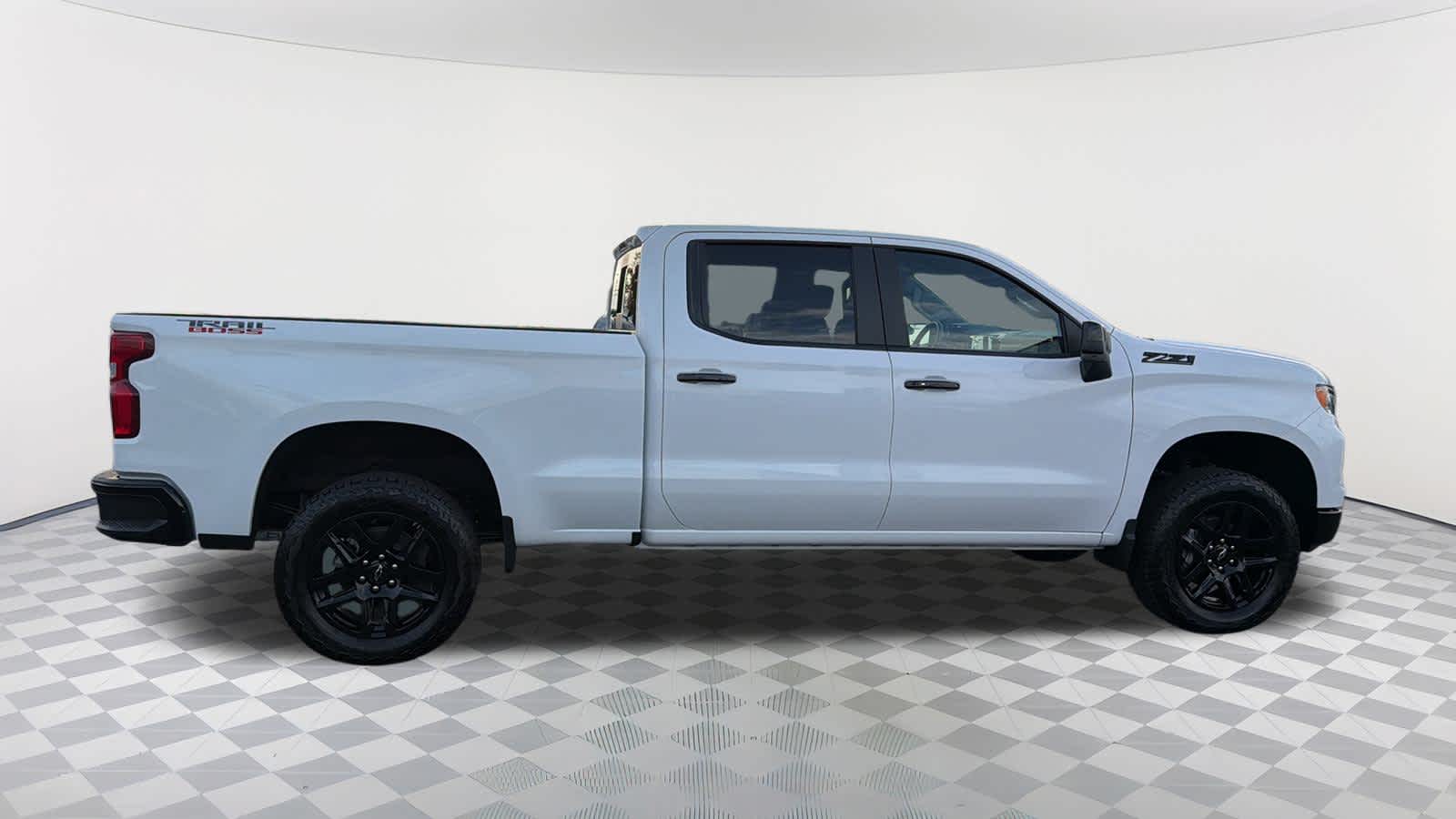 Thumbnail: 2026 Chevrolet Silverado 1500 - 4