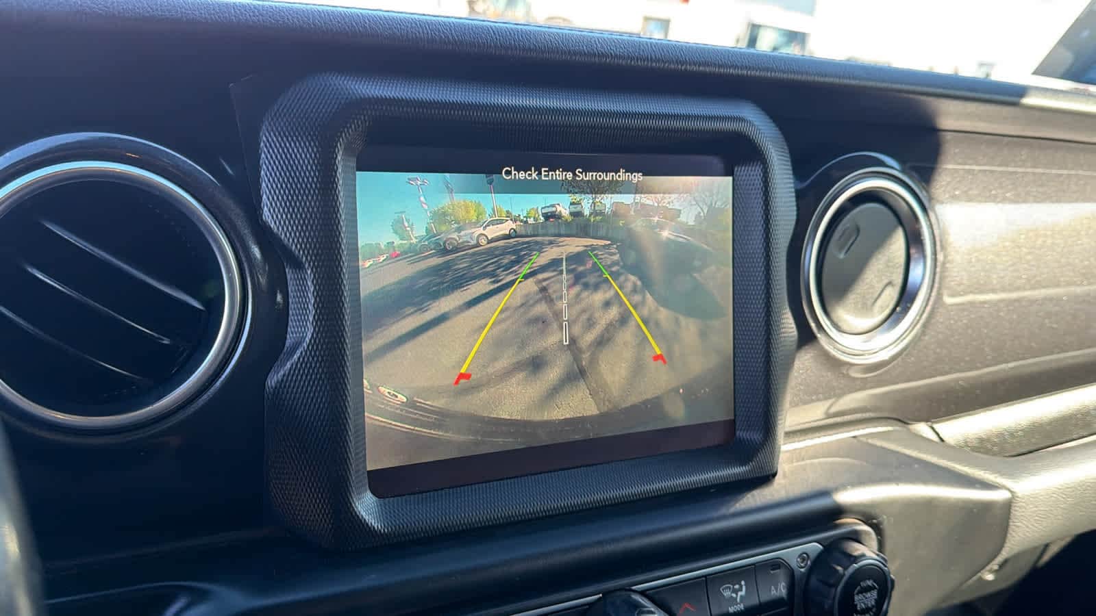 Thumbnail: 2021 Jeep Wrangler - 16