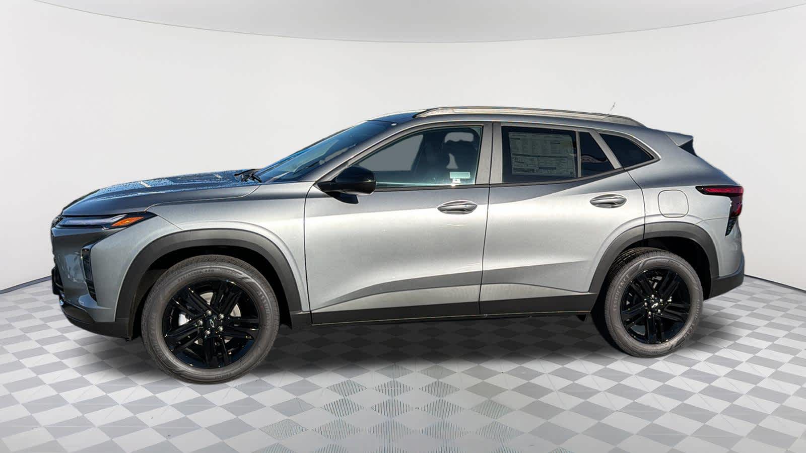 Thumbnail: 2026 Chevrolet Trax - 8