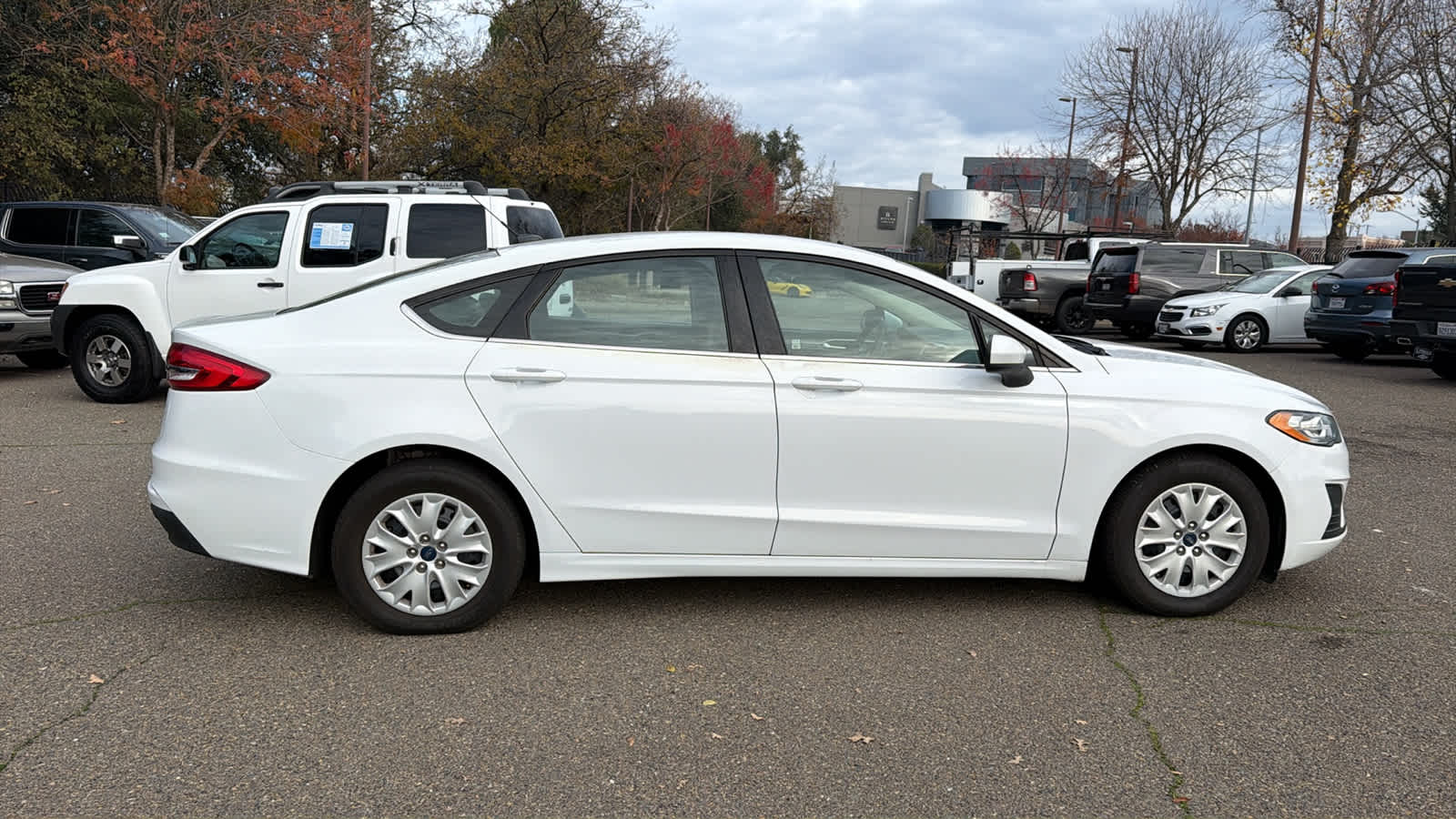 Thumbnail: 2019 Ford Fusion - 4