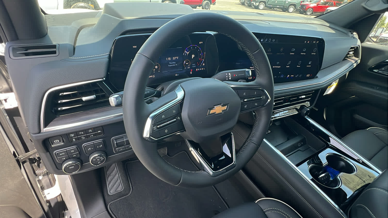 Thumbnail: 2025 Chevrolet Tahoe - 10