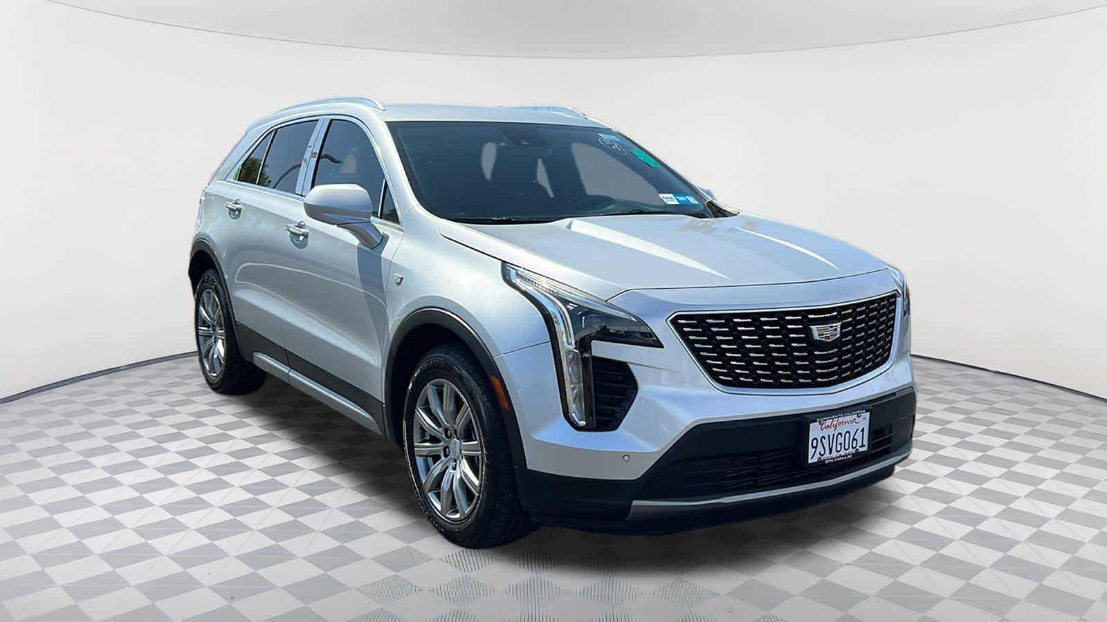 2020 Cadillac XT4 Premium Luxury 3