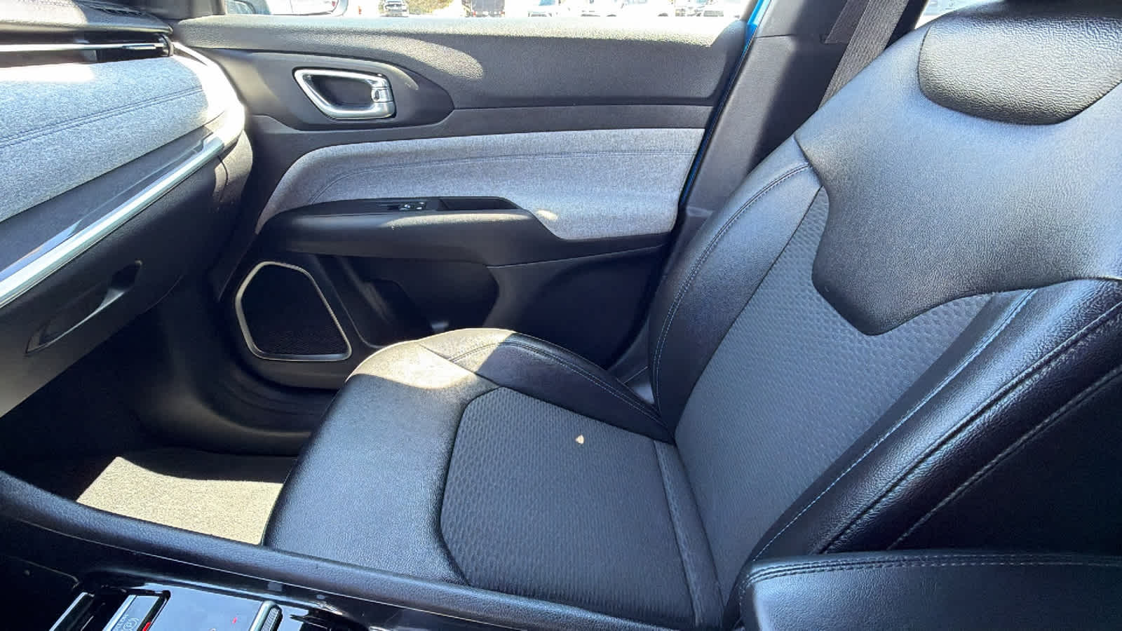 Thumbnail: 2024 Jeep Compass - 12