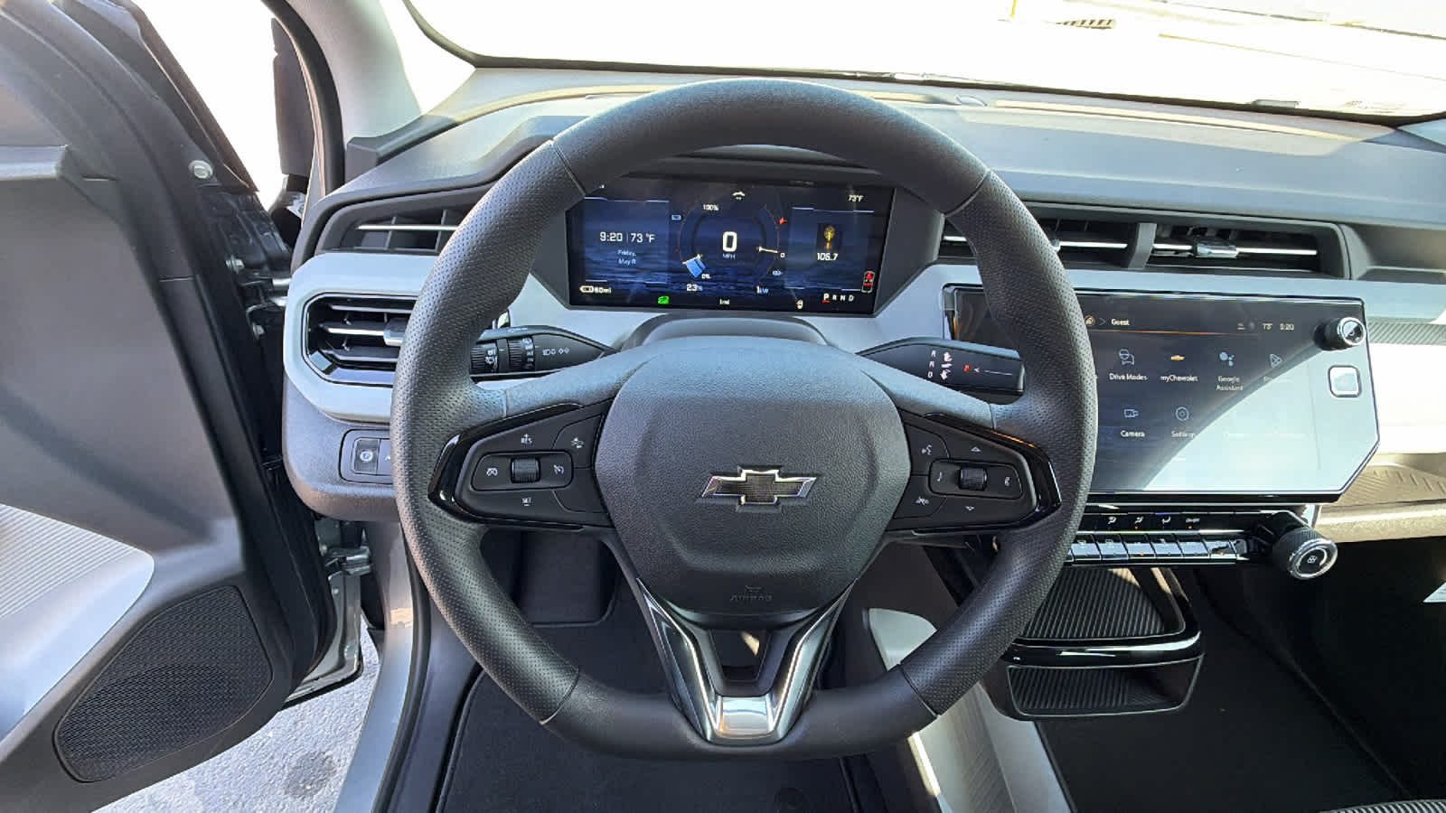 Thumbnail: 2027 Chevrolet Bolt EV - 18
