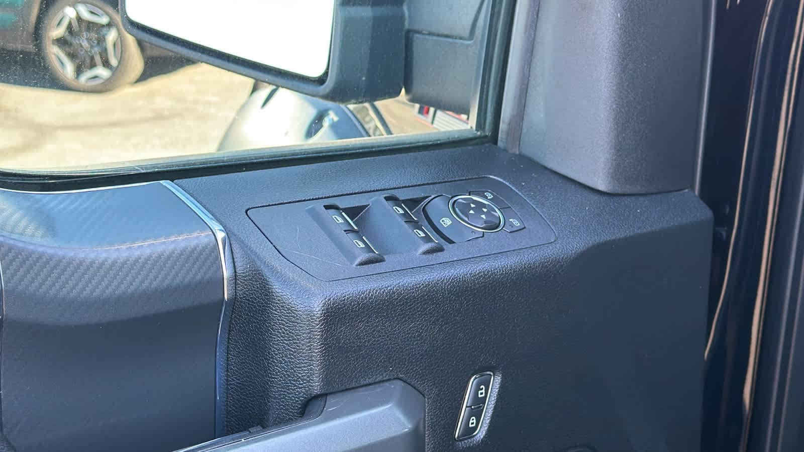 Thumbnail: 2018 Ford F-150 - 22