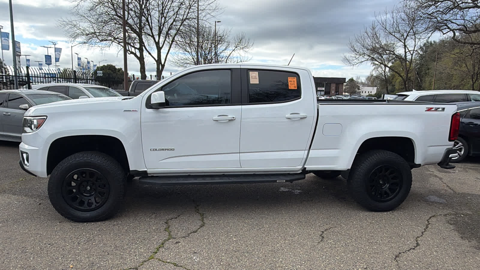 Thumbnail: 2016 Chevrolet Colorado - 8
