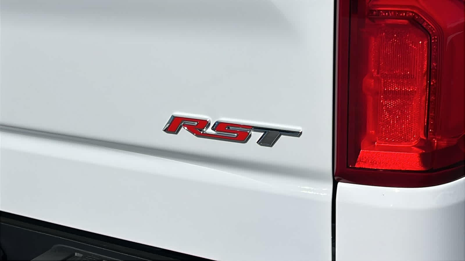 Thumbnail: 2025 Chevrolet Silverado 1500 - 28