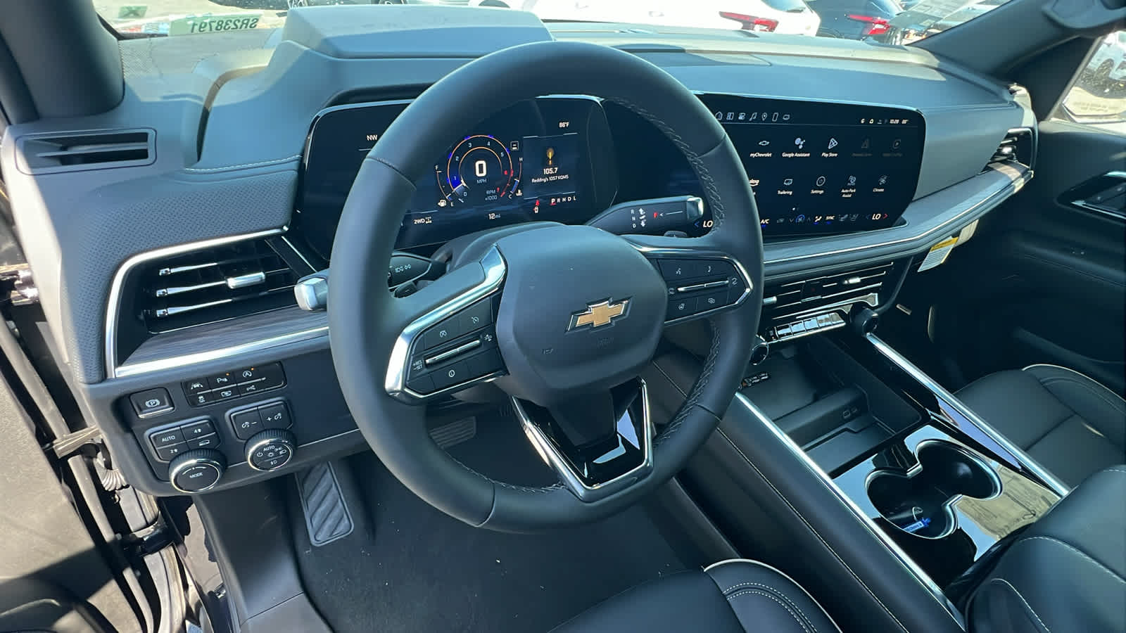 Thumbnail: 2025 Chevrolet Suburban - 10