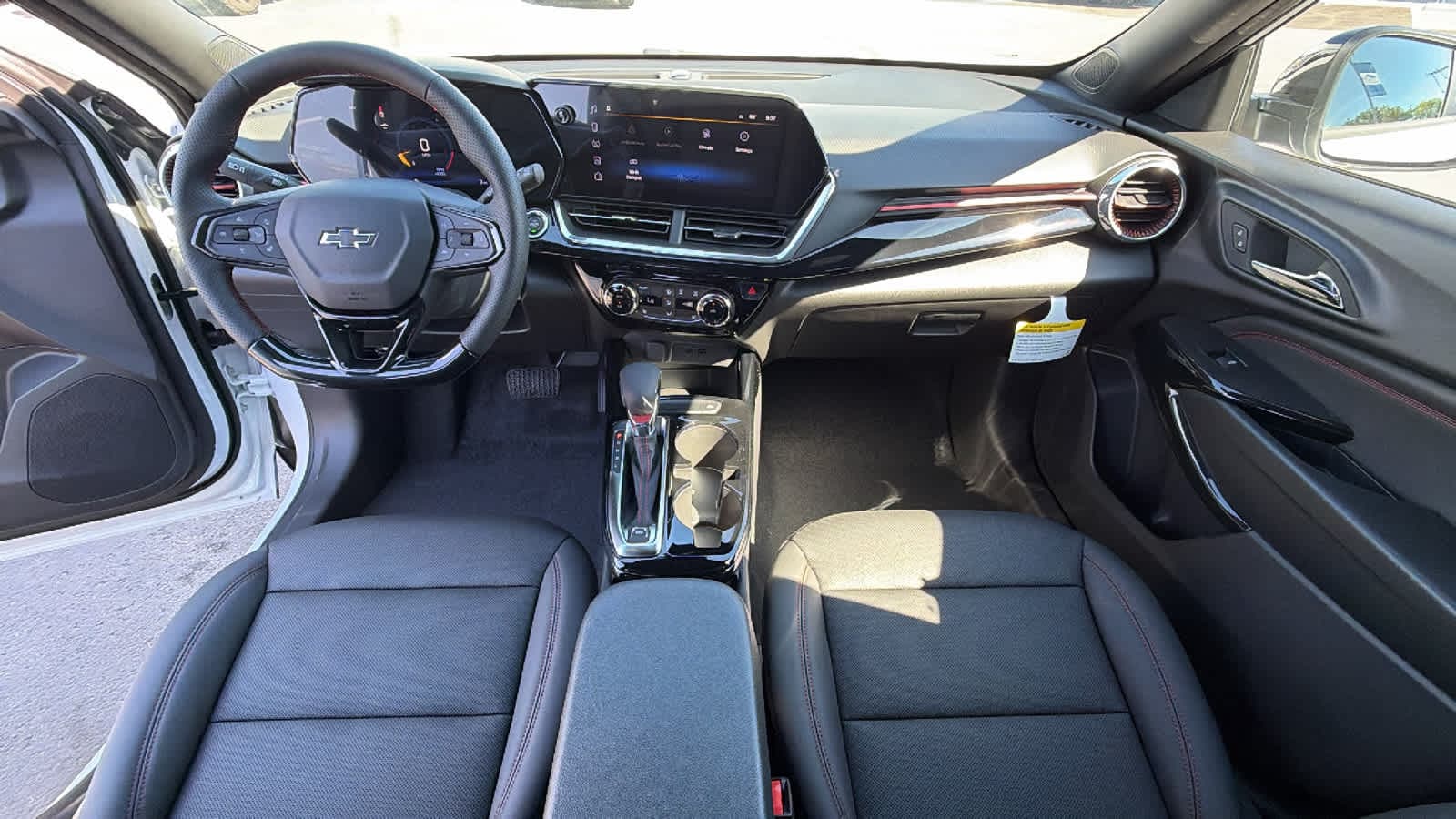 2026 Chevrolet Trax RS - Photo 26