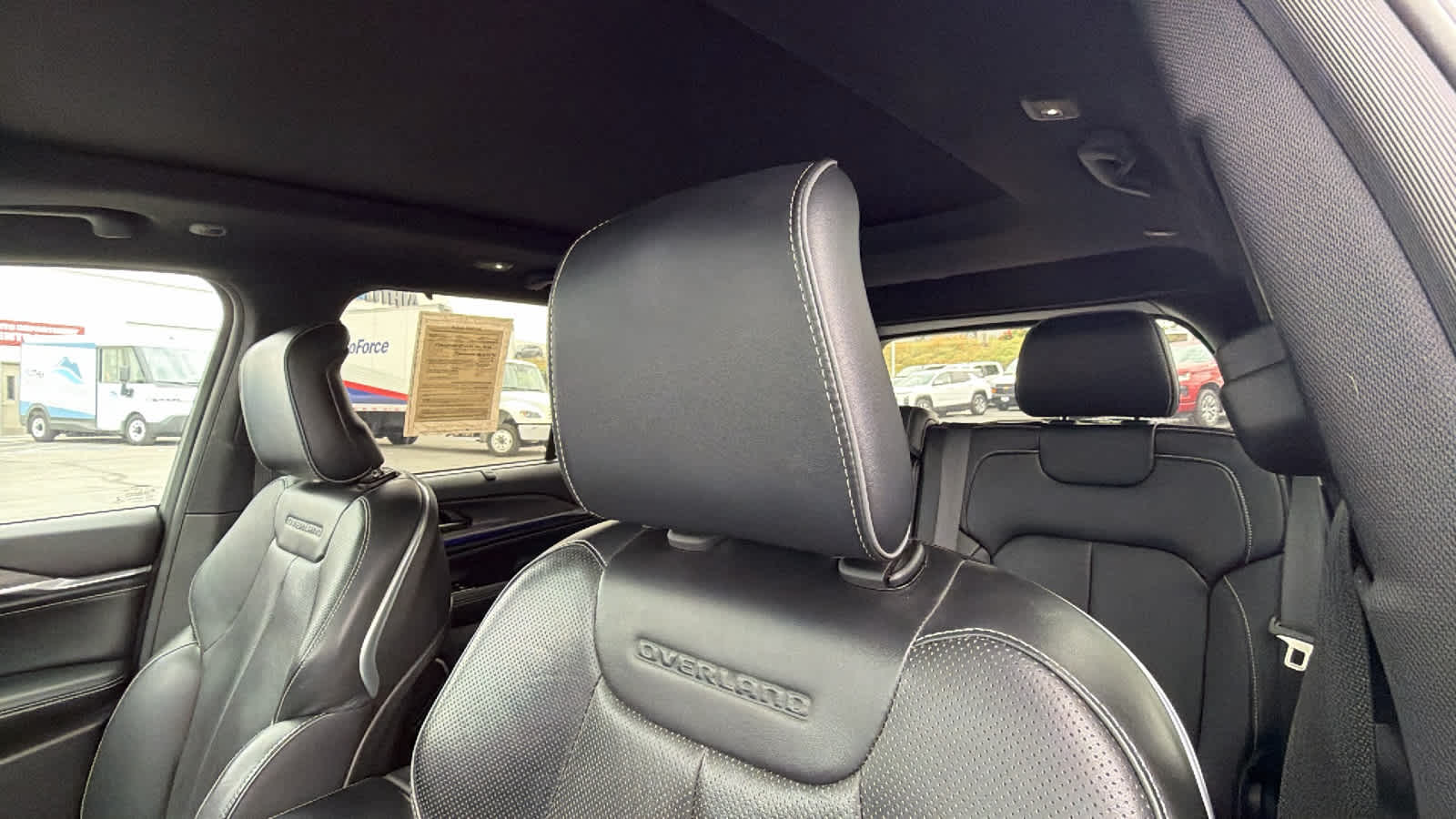 Thumbnail: 2023 Jeep Grand Cherokee - 11